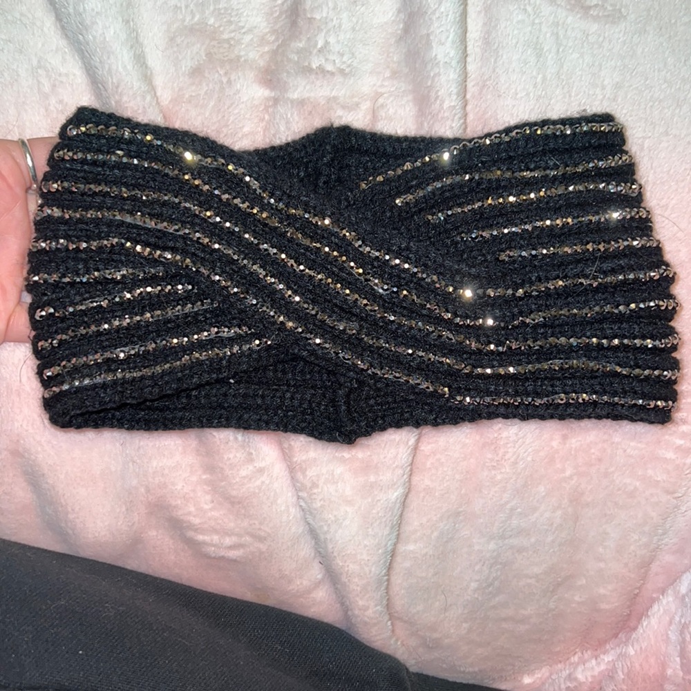 Ear warmer/head band